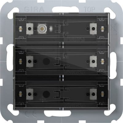 GIRA-501300: Pushbutton sensor 4.55 Standard, 3-gang for KNX with start-up rocker